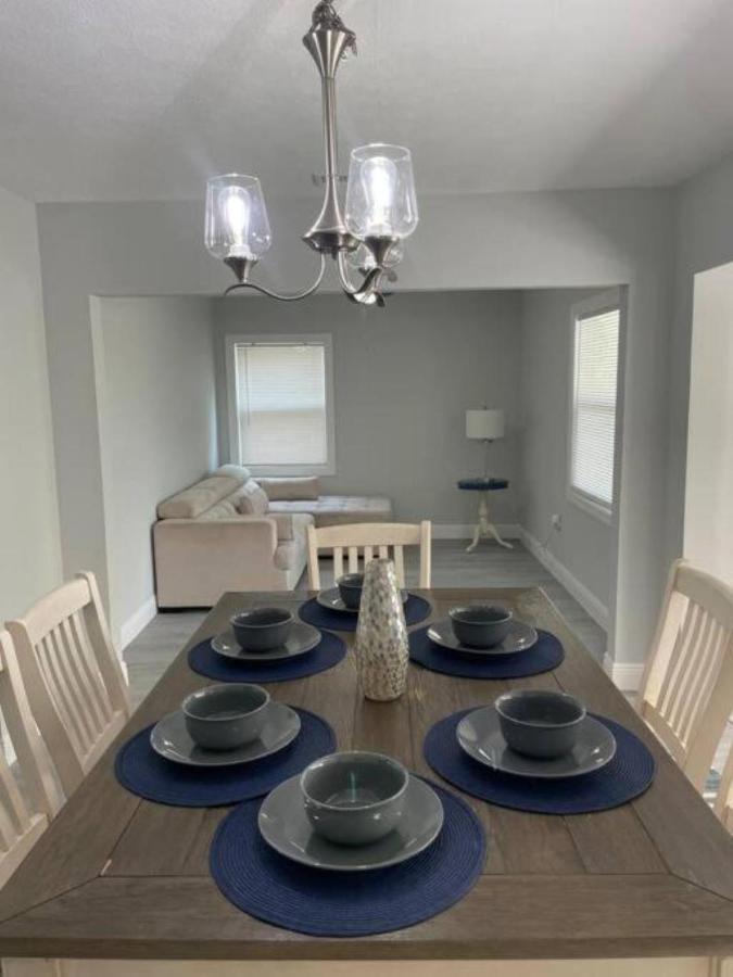 Cheerful Home Minutes From The Airport And Raymond James Stadium! Tampa Exterior foto